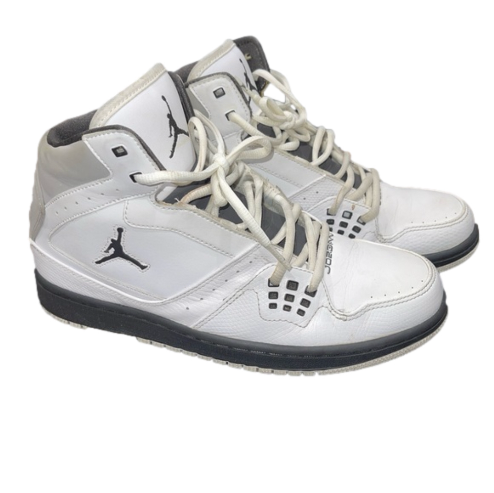 Men's Nike 1 One Air Jordan White and Gray Sz 9.5 372704-120 Shoes Sneakers